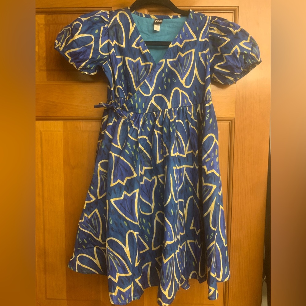 TEA COLLECTION - Girl’s Sweden Tulip Functional Wrap Poplin Dress Sz 8